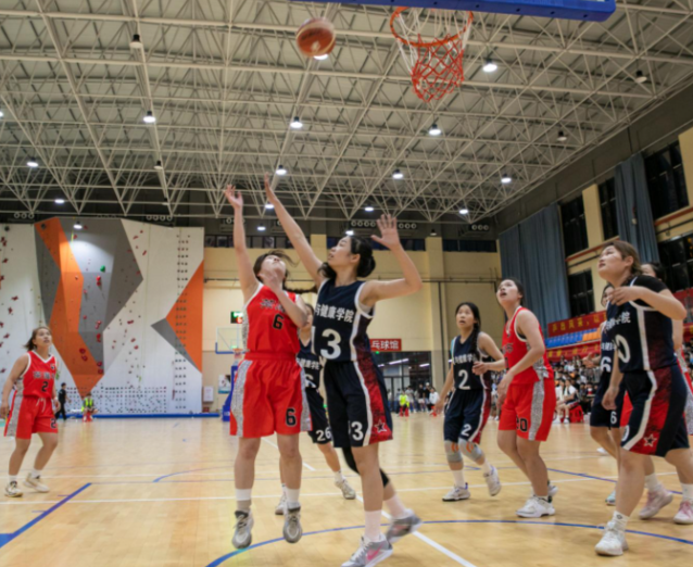 将齐文明特征与德育实践深度融合打造时时处处人人的全员育人